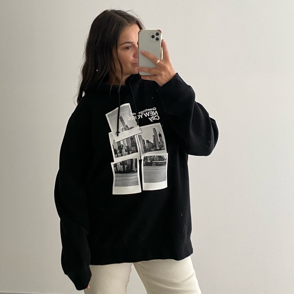 H&M nyc hoodie - Picture 1 of 6
